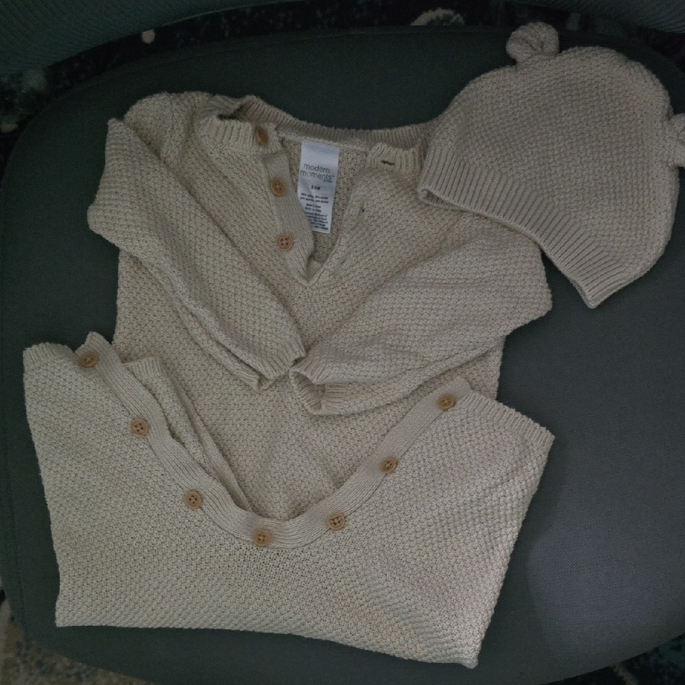 Gerber Cream V-Neck Sweater Set